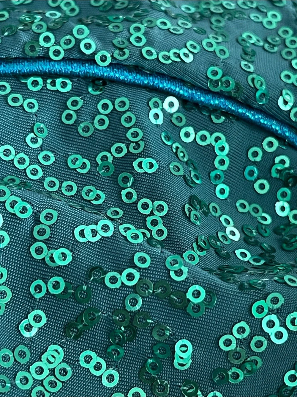 N/A sparkling green